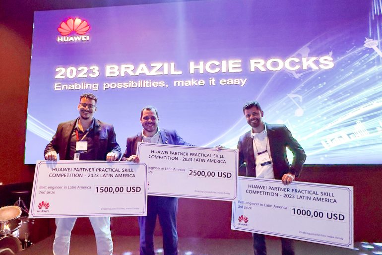 Connectoway tem o primeiro HCIE em Transmissão fora da China